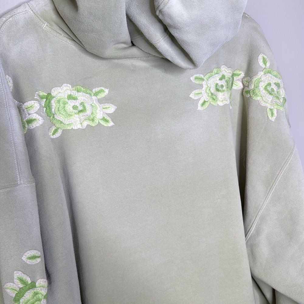 Free People We The Free Ombre Embroidered Oversized Hoodie in Green SIze Large - Picture 5 of 10